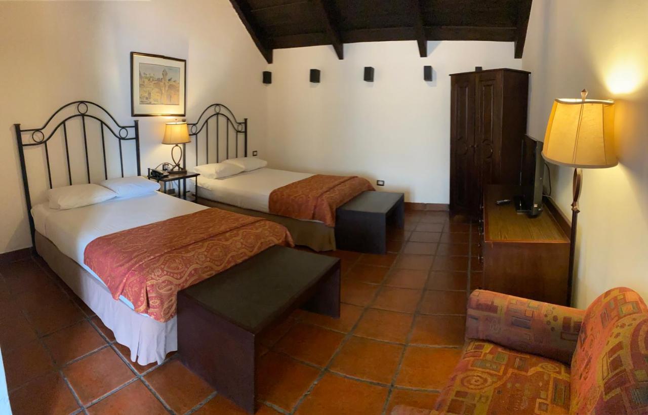 Hotel Colonial Antigua