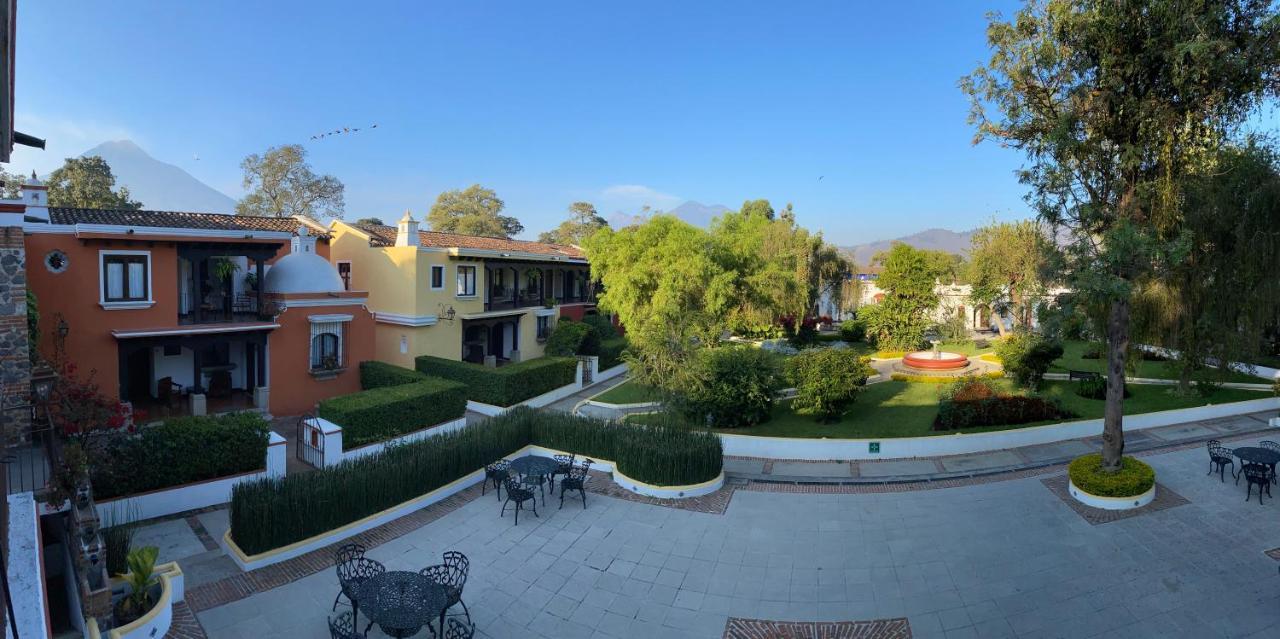 Colonial Hotel