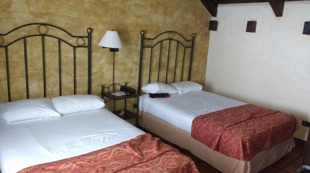 Colonial 4* Antigua